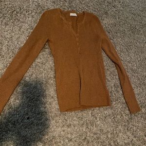 Brown super cute light sweater